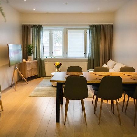 Unique City Home In ロヴァニエミ エクステリア 写真